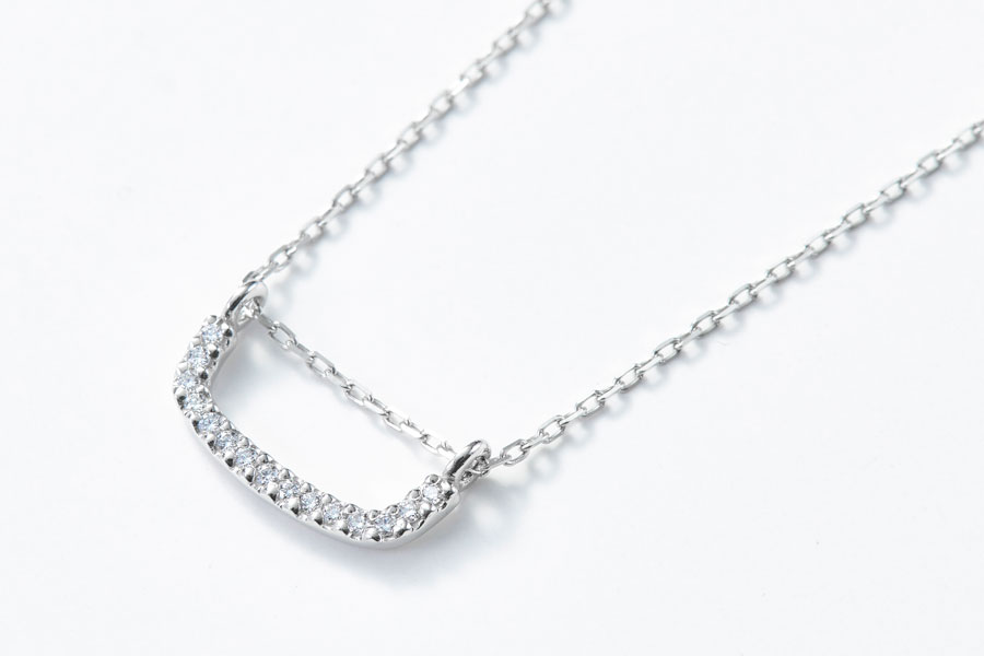 Change diamond angular necklace1